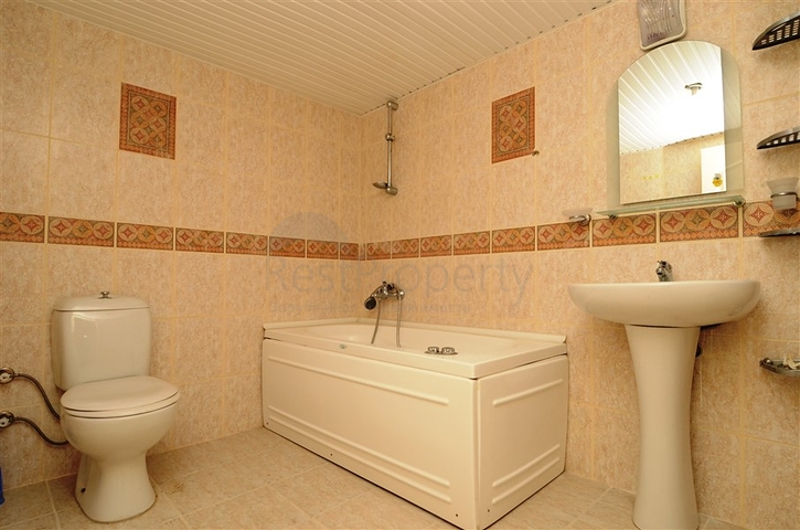 شقة دوبلكس واسعة في مركز منطقة أوبا – ألانيا