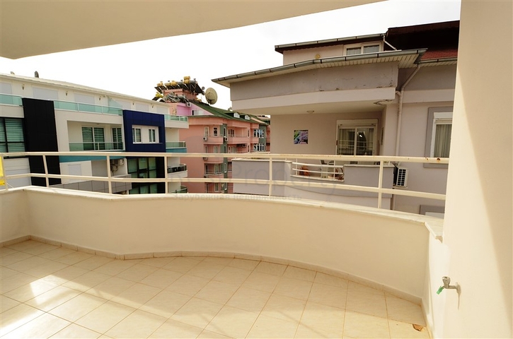 شقة دوبلكس واسعة في مركز منطقة أوبا – ألانيا