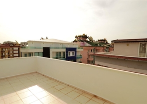 شقة دوبلكس واسعة في مركز منطقة أوبا – ألانيا