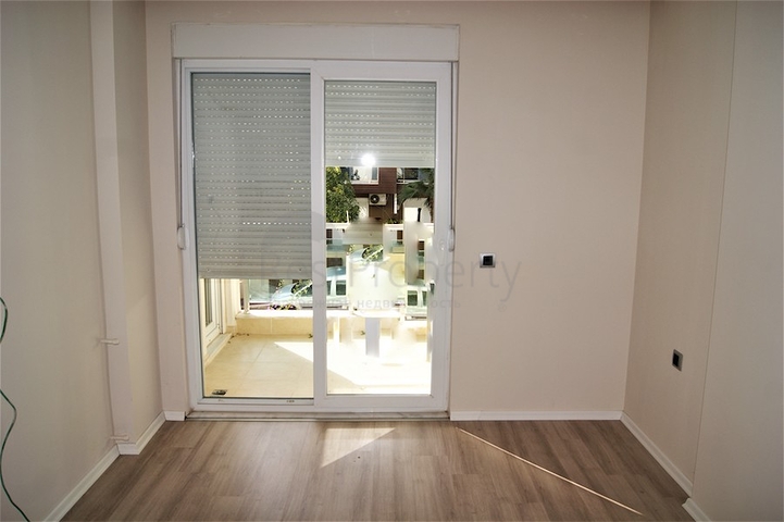 شقة بتخطيط 1+1 في منطقة هورما كونيالتي – أنطاليا