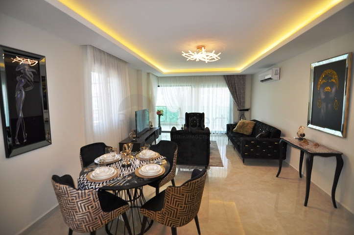 مشروع إستثماري حديث على الخط الاول في منطقة محمودلار - ألانيا