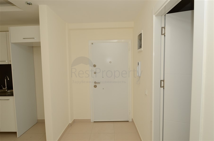 شقة بتخطيط 1+1 ضمن مجمع حديث في منطقة أوبا – ألانيا