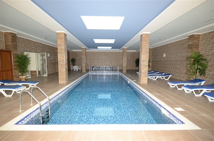 شقة بتخطيط 1+1 ضمن مجمع حديث في منطقة أوبا – ألانيا