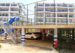 شقة بتخطيط 1+1 ضمن مجمع حديث في منطقة أوبا – ألانيا