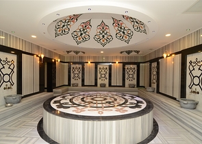 شقة بتخطيط 1+1 ضمن مجمع حديث في منطقة أوبا – ألانيا