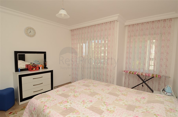 شقة واسعة ضمن مجمع سكني في منطقة أفسلار – ألانيا