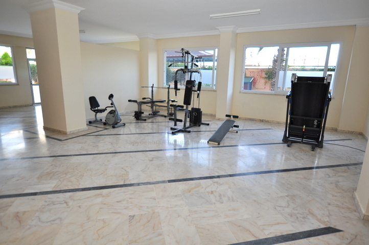 شقة مؤثثة بتصميم مميز في منطقة محمودلار – ألانيا