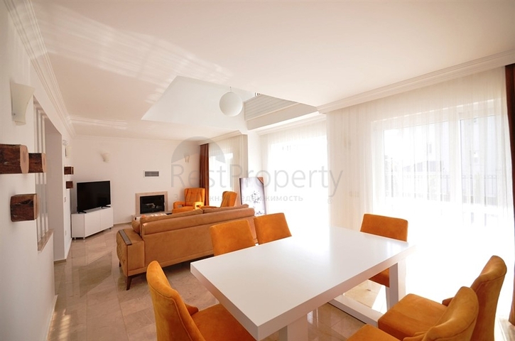 فيلا مؤثثة مميزة مع بركة سباحة خاصة وحديقة في فتحية.