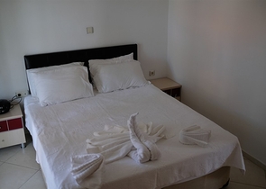 فيلا مؤثثة مع بركة سباحة خاصة في فتحية