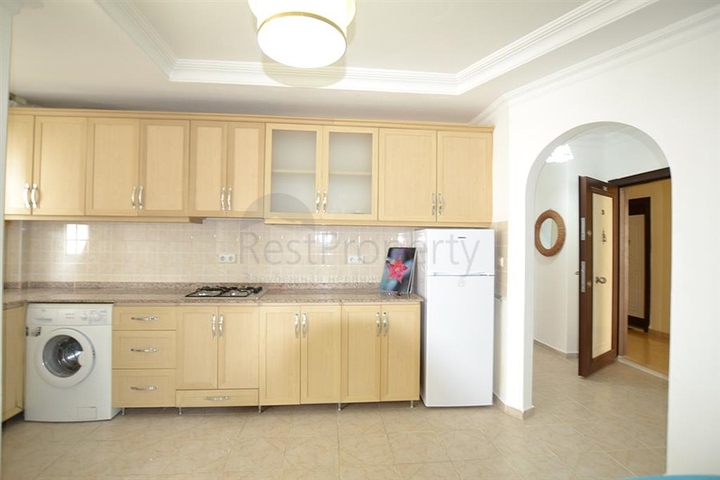 شقة مؤثثة بسعر مغرٍ في منطقة محمودلار – ألانيا