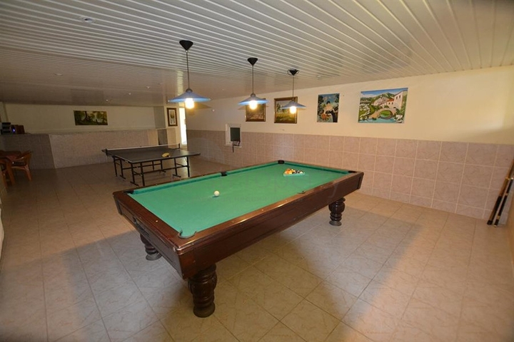 شقة مؤثثة بسعر مغرٍ في منطقة محمودلار – ألانيا