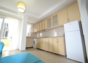 شقة مؤثثة بسعر مغرٍ في منطقة محمودلار – ألانيا