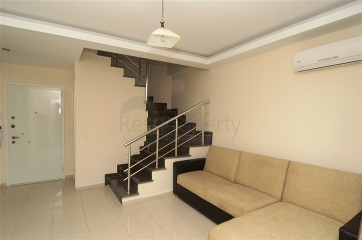 شقة بنتهاوس مؤثثة بسعر مناسب في منطقة اوبا – ألانيا