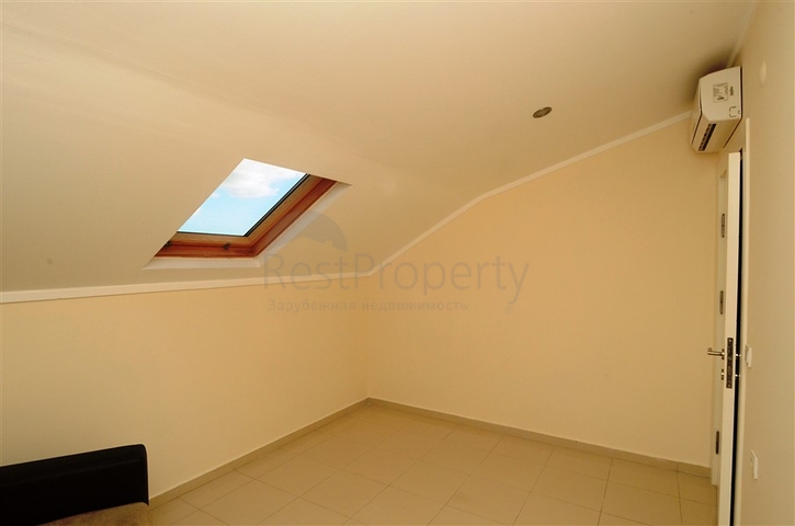 شقة بنتهاوس مؤثثة بسعر مناسب في منطقة اوبا – ألانيا