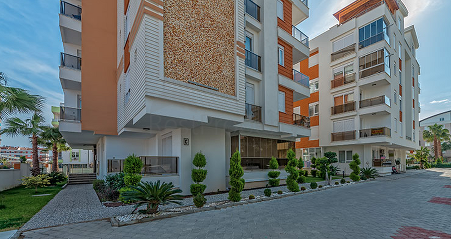 شقة بتخطيط 2+1 في منطقة ليمان كونيالتي – أنطاليا