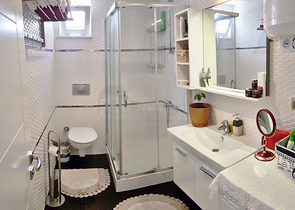 شقة بتخطيط 2+1 في منطقة ليمان كونيالتي – أنطاليا