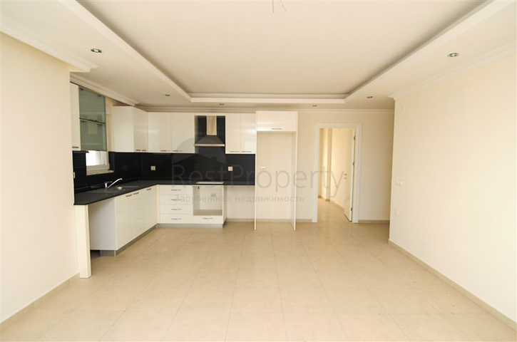 شقة بتخطيط 2+1 ضمن مجمع سكني شهير في منطقة أفسلار – ألانيا