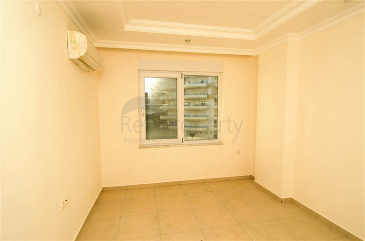 شقة بتخطيط 2+1 ضمن مجمع سكني شهير في منطقة أفسلار – ألانيا