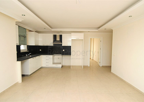 شقة بتخطيط 2+1 ضمن مجمع سكني شهير في منطقة أفسلار – ألانيا