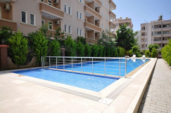 شقة مؤثثة بسعر مناسب في منطقة محمودلار – ألانيا