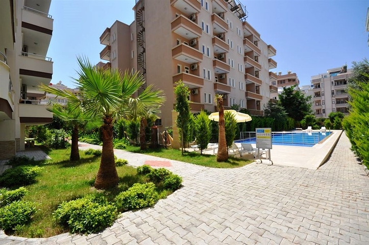 شقة مؤثثة بسعر مناسب في منطقة محمودلار – ألانيا