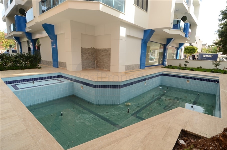 شقة بتخطيط 2+1 ضمن مجمع جديد في منطقة اوبا – ألانيا