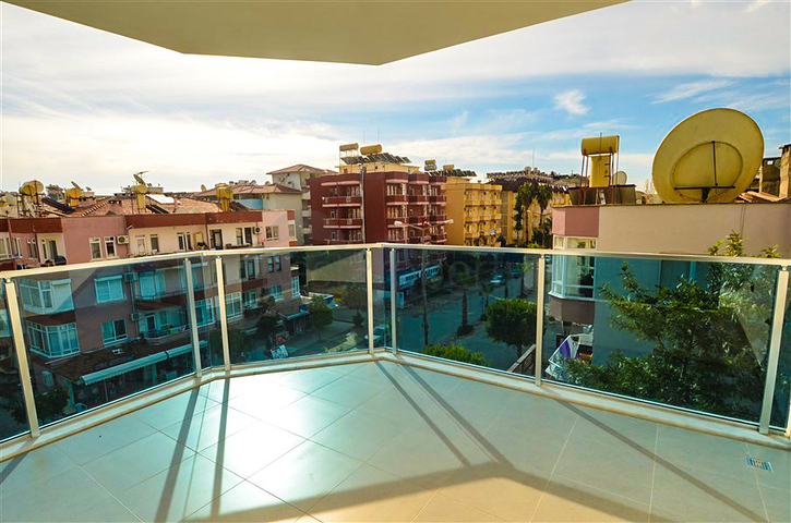 شقة بتخطيط 2+1 ضمن مجمع جديد في منطقة اوبا – ألانيا