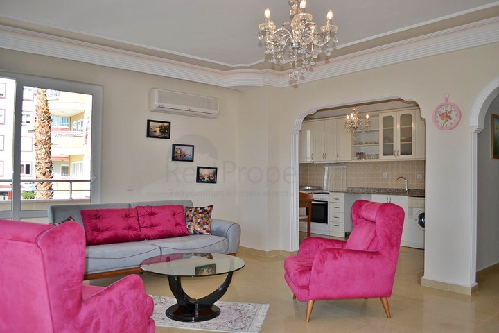 شقة مؤثثة من قبل المالك في منطقة محمودلار – ألانيا