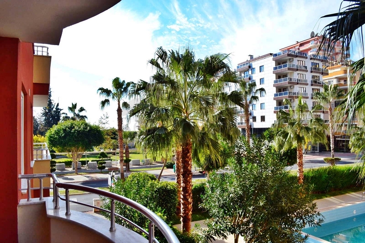 شقة مؤثثة من قبل المالك في منطقة محمودلار – ألانيا