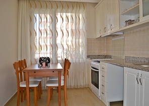 شقة مؤثثة من قبل المالك في منطقة محمودلار – ألانيا