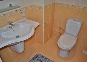 شقة مؤثثة من قبل المالك في منطقة محمودلار – ألانيا