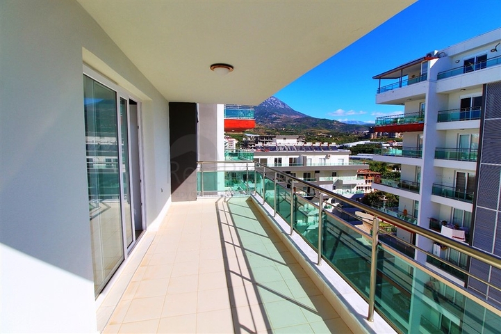 شقة بتخطيط 2+1 بسعر مغر في منطقة محمودلار – ألانيا