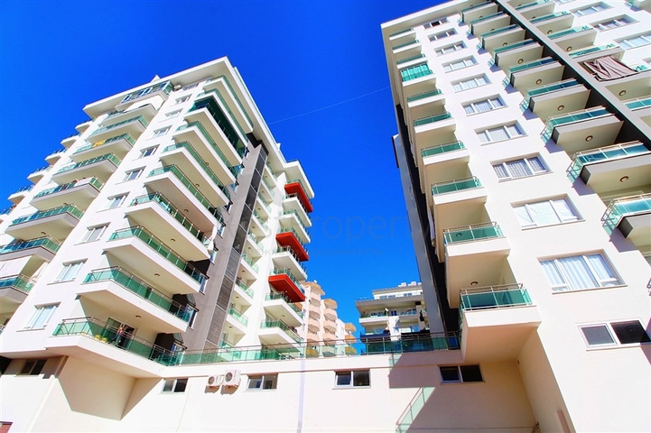 شقة بتخطيط 2+1 بسعر مغر في منطقة محمودلار – ألانيا