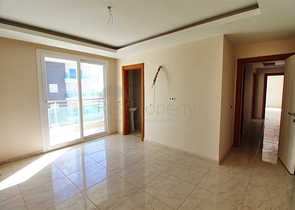 شقة بتخطيط 2+1 بسعر مغر في منطقة محمودلار – ألانيا