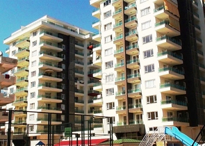 شقة بتخطيط 2+1 بسعر مغر في منطقة محمودلار – ألانيا