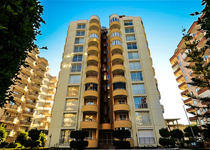 دوبلكس مؤثثة بإطلالة بحرية في منطقة محمودلار – ألانيا