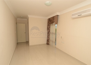 شقة بتخطيط 2+1 ضمن مجمع فاخر في منطقة محمودلار – ألانيا