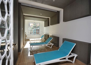 شقة بتخطيط 1+1 ضمن مجمع مميز في منطقة محمودلار – ألانيا