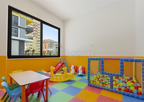 مشروع إستثماري قيد الإنشاء في منطقة محمودلار – ألانيا