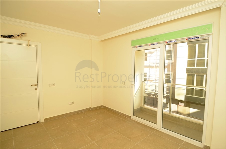 شقة بتخطيط 1+1 في مركز ألانيا