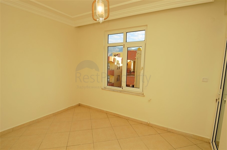 دوبلكس واسعة وبسعر مناسب جداً في منطقة توسمور – ألانيا