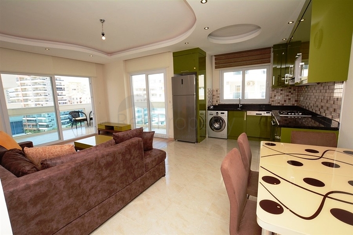 شقة مؤثثة ضمن مجمع فاخر في منطقة محمودلار – ألانيا