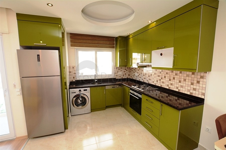 شقة مؤثثة ضمن مجمع فاخر في منطقة محمودلار – ألانيا