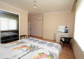 شقة مؤثثة ضمن مجمع فاخر في منطقة محمودلار – ألانيا