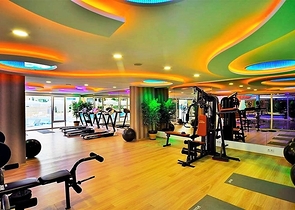 شقة مؤثثة ضمن مجمع فاخر في منطقة محمودلار – ألانيا