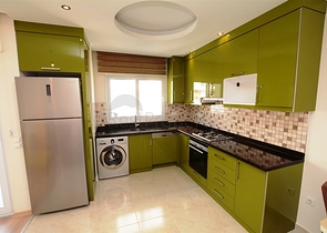 شقة مؤثثة ضمن مجمع فاخر في منطقة محمودلار – ألانيا