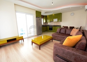 شقة مؤثثة ضمن مجمع فاخر في منطقة محمودلار – ألانيا