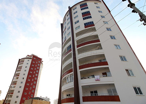 شقة بتخطيط 1+1 في منطقة محمودلار – ألانيا