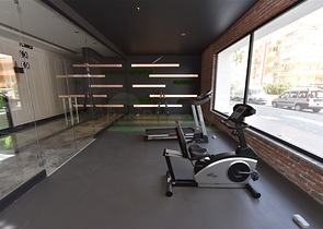 مشروع قيد الإنشاء على الخط الاول من البحر في منطقة أوبا – ألانيا