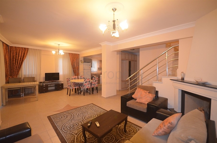 فيلا مؤثثة واسعة في فتحية